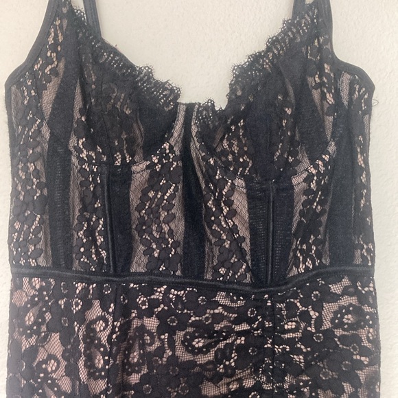 Gorgeous Lace Bustier Maxi Dress, size M - Picture 7 of 14